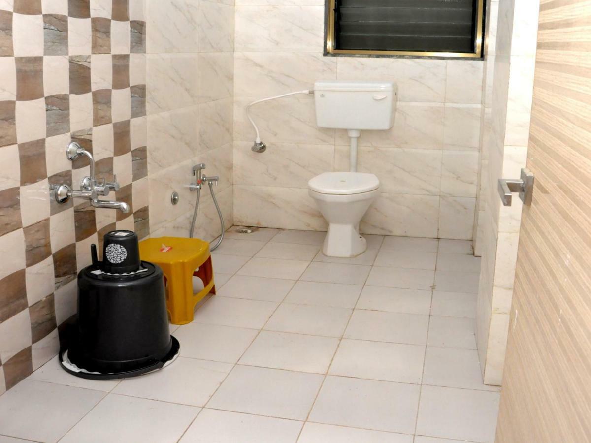 Hotel Malhar Palace Ширди Экстерьер фото